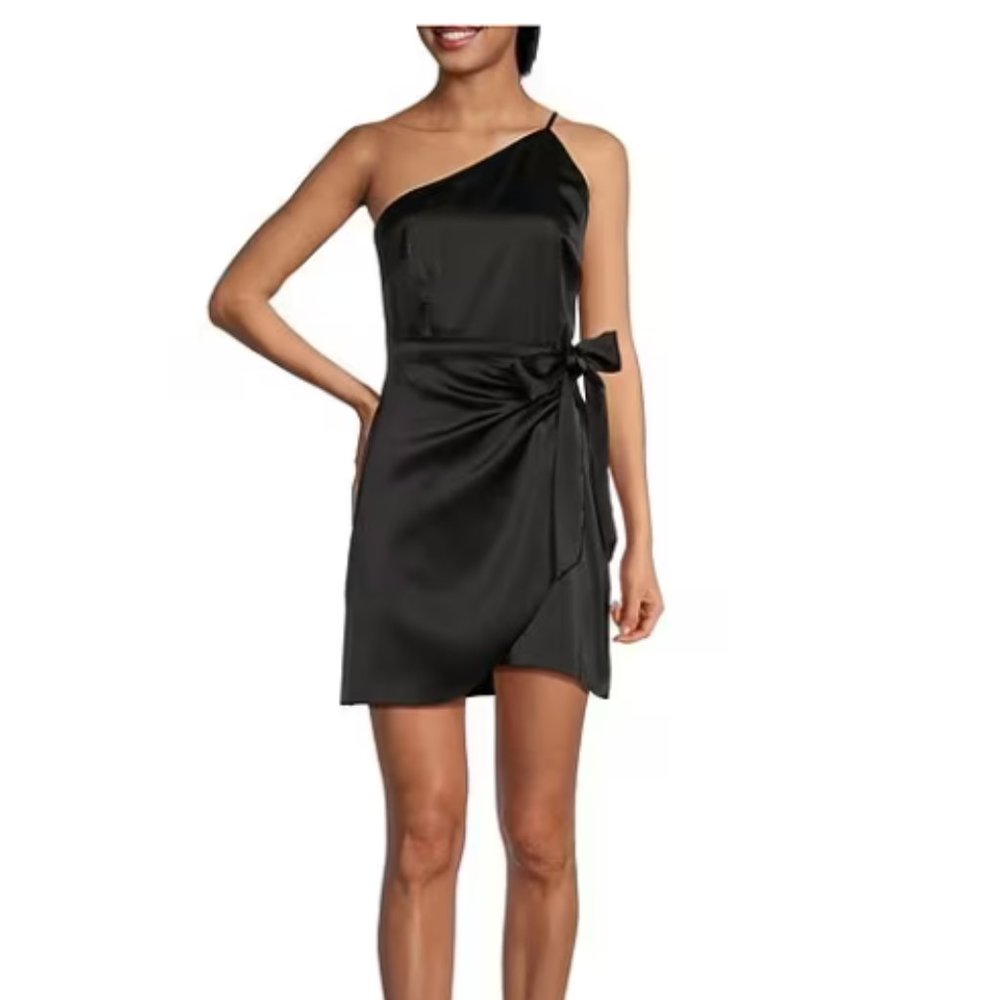 Gianni Bini - One Shoulder Sleeveless Spaghetti Strap Tie Waist Mini Wrap Dress